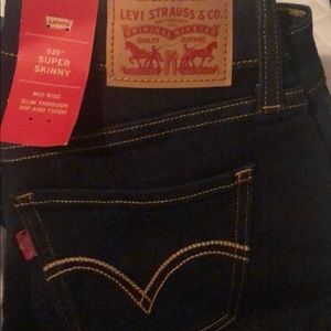 Levi’s super skinny 535 jeans